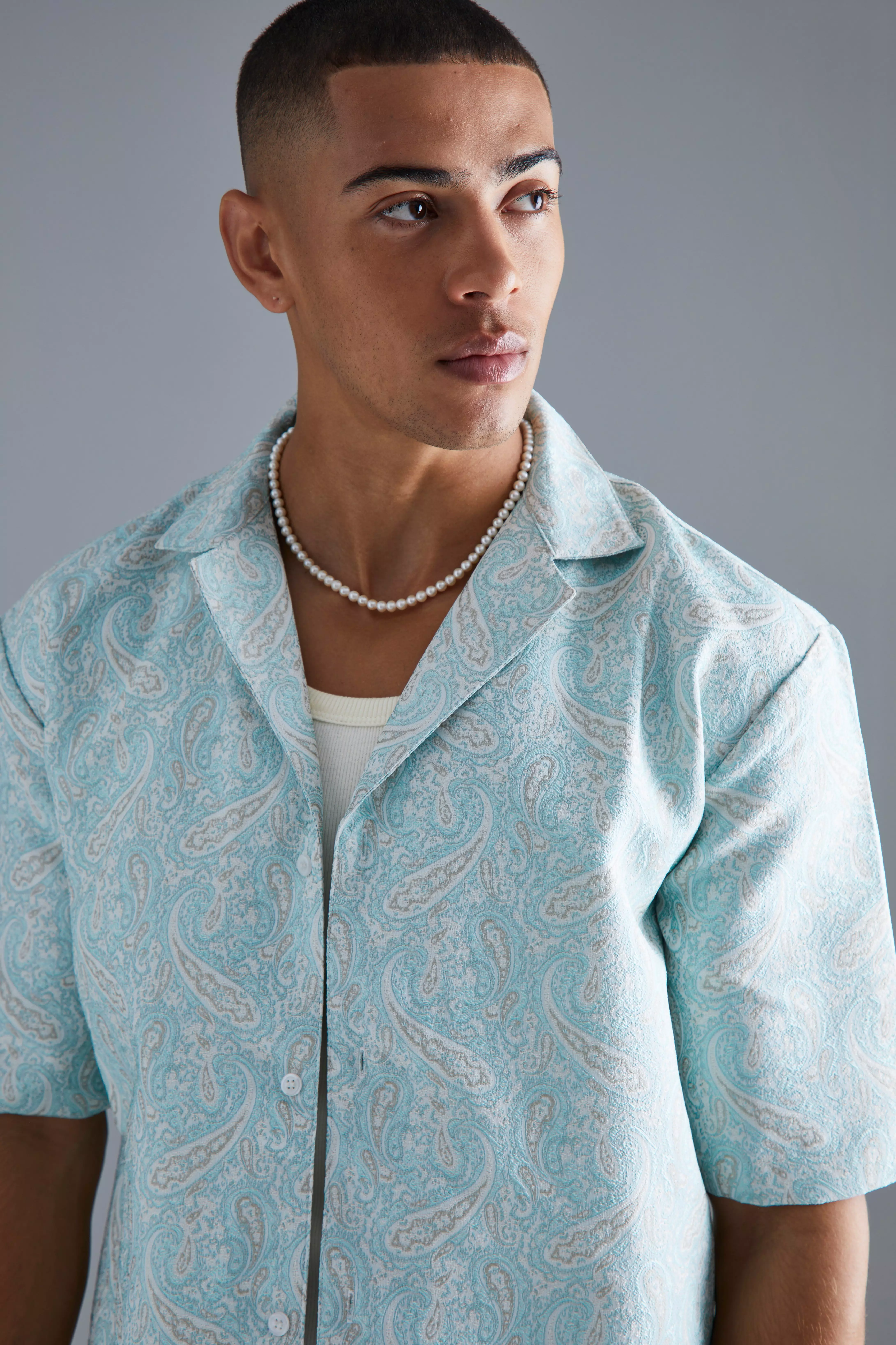 Short Sleeve Drop Revere Paisley Jacquard Shirt | boohooMAN USA